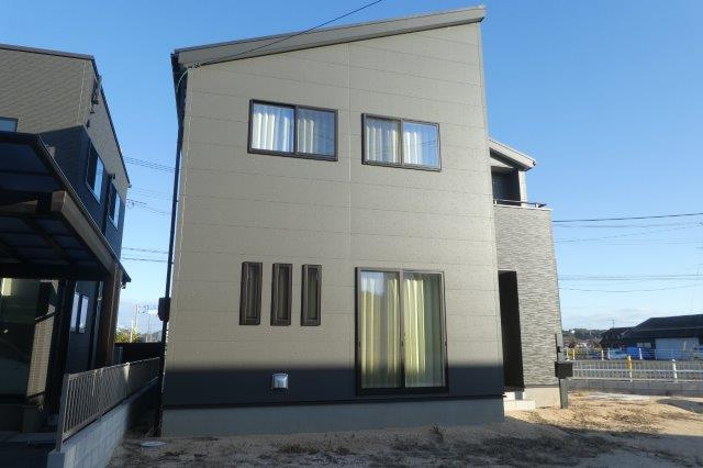粒江B戸建ての外観