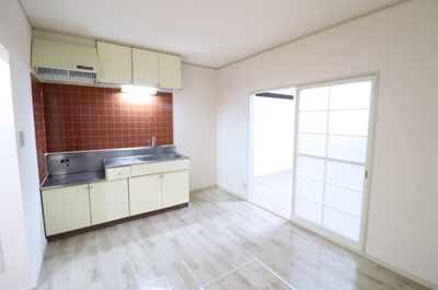 【居間・リビング】 | 五番町ハイツ