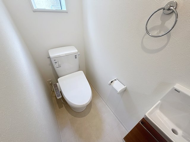 住むだけでヒーリングハウスのトイレ|１階のトイレ＾＾