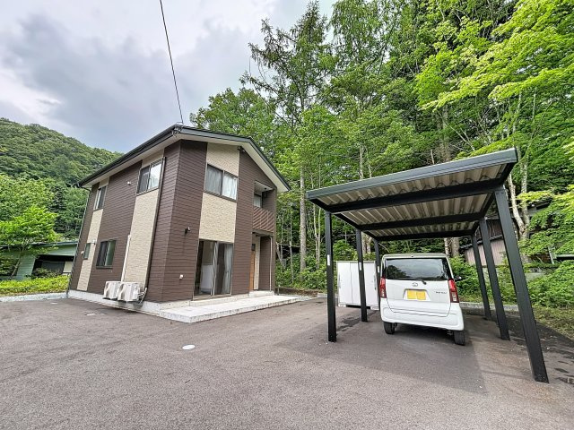 住むだけでヒーリングハウスの外観|こんな家に帰りたい。。。