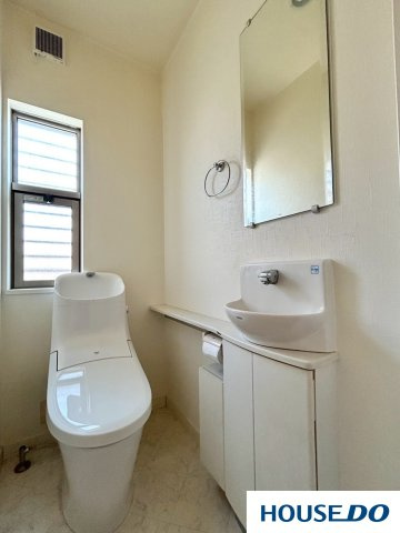 トヨタホーム施工住宅　足利市八椚町のトイレ|ゆったりとした空間のトイレです