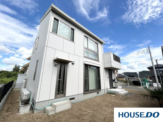 中古戸建　佐野市高萩町　積水ハウス施工住宅の外観|シックな外観で目を引きます♪
☆THE　積水ハウス☆のこだわりが詰まった憧れのマイホーム！
ぜひ内覧にいらしてください！！