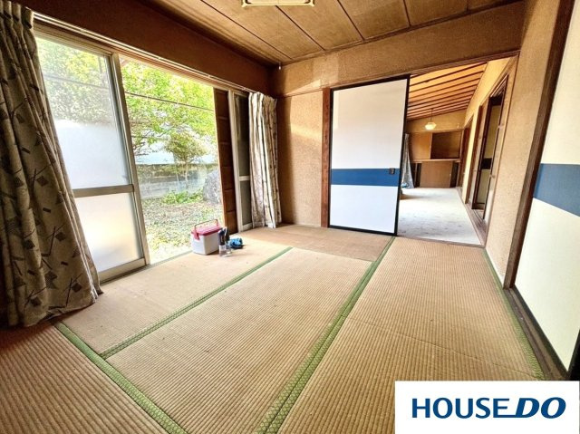 中古戸建　足利市毛野新町1丁目の和室|柔らかい畳が心地よい和室