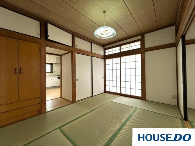 中古戸建　太田市東別所町の和室|畳の上でゆっくりとくつろげる和室です