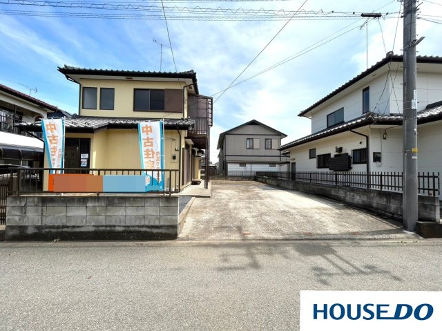 中古戸建　太田市東別所町の前面道路含む現地写真|前面道路含む現地写真です