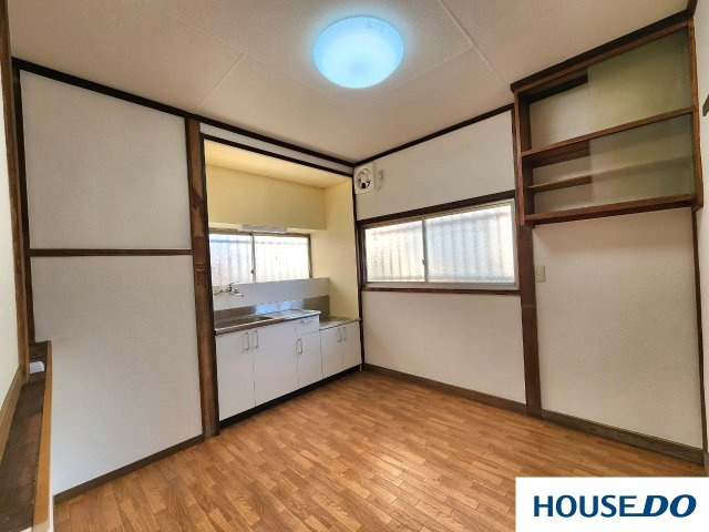 中古戸建　佐野市栃本町の居間・リビング