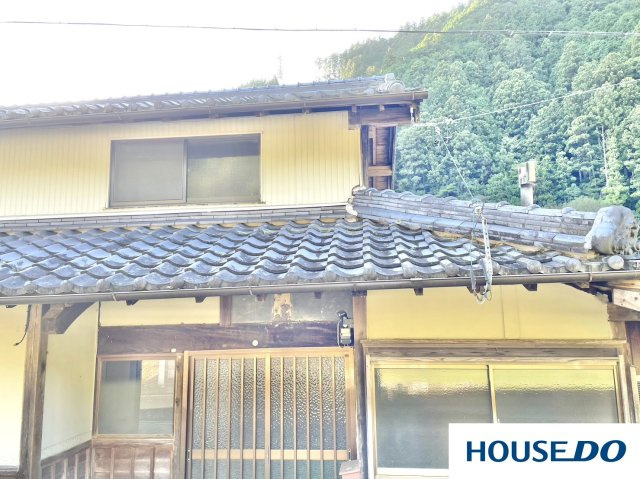 津市美杉町丹生俣　中古戸建のエントランス|エントランスです