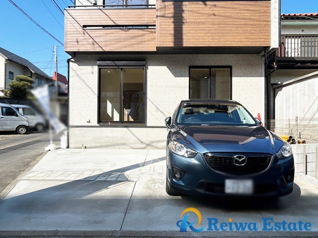 新築戸建　茅ヶ崎市西久保の駐車場