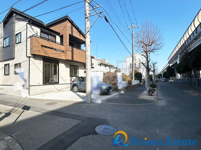 新築戸建　茅ヶ崎市西久保の前面道路含む現地写真