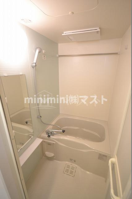 ワールドアイ天王寺ミラージュの浴室