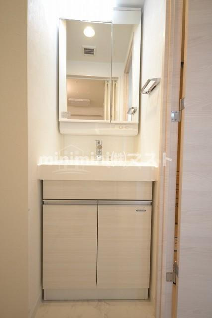 ワールドアイ天王寺ミラージュの洗面所