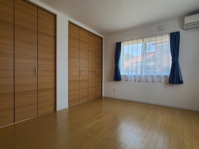 【洋室】 | 鹿野上 中古戸建