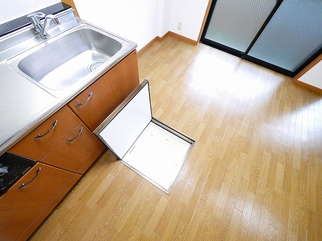 グリーンアイランドの収納|収納のためのスペースです