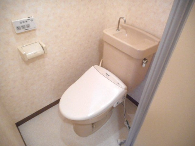 キングハイツ新小岩のトイレ