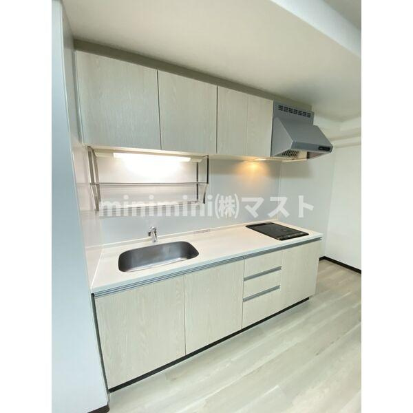 PHOENIX難波EASTのキッチン