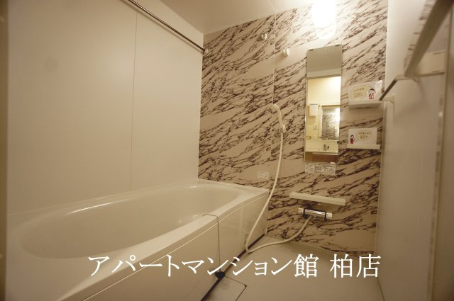 Noble Ferro C棟の浴室