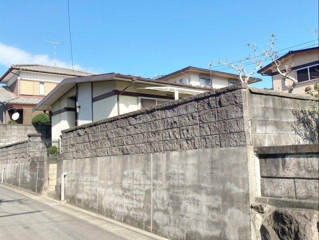 《オーナーチェンジ》糟屋郡須恵町大字須恵 戸建の前面道路含む現地写真|《オーナーチェンジ物件》前面道路含む現地写真です！