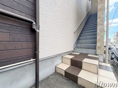 【エントランス】 | CRESTA | 毎日通るエントランスはこのようになっています