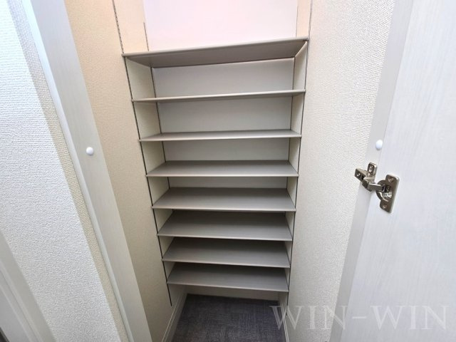 D-square牟呂町の収納