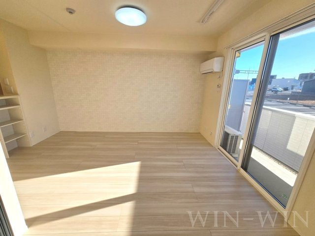 D-square牟呂町の居間・リビング