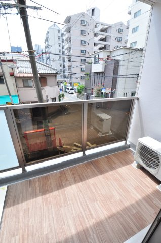 大阪市城東区中央２丁目の賃貸マンションのバルコニー