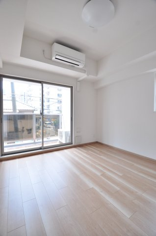 大阪市城東区中央２丁目の賃貸マンションの居間・リビング