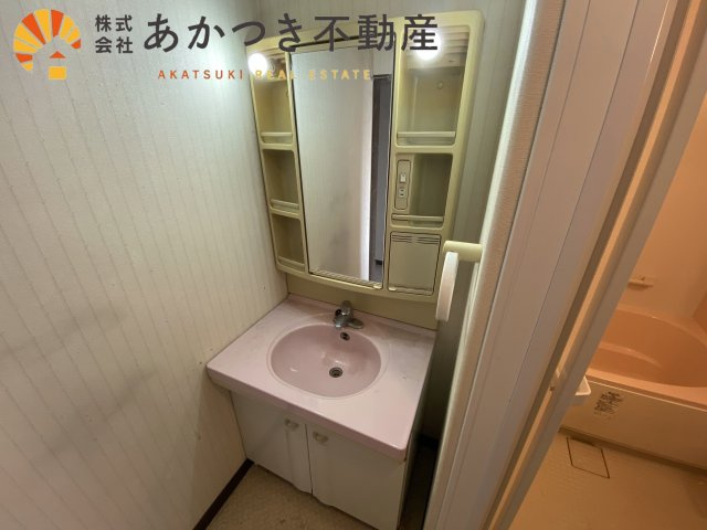 エンゼルハイム姫路白浜の独立洗面台