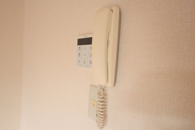 サンビレッジ学園前東坂E棟のセキュリティ