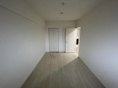 【洋室】 | ドルフコートK