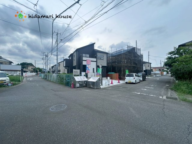 西区二ツ宮　2nd　新築戸建　ブルーミングガーデン　05の前面道路含む現地写真