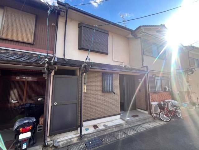 ◆京阪宇治線『黄檗』駅まで徒歩７分◆全居室６帖以上の３ＬＤＫテラスハウス◆宇治市五ヶ庄芝ノ東の外観|外観