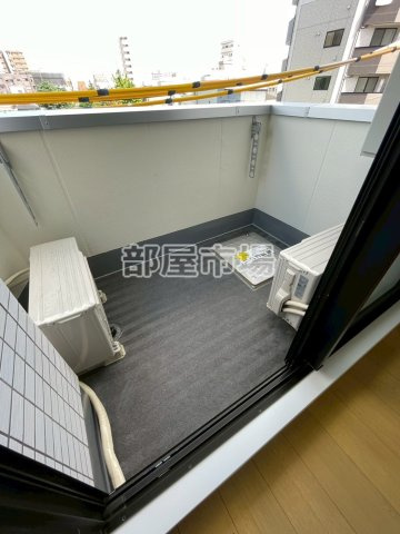 ミライズ南千住のバルコニー