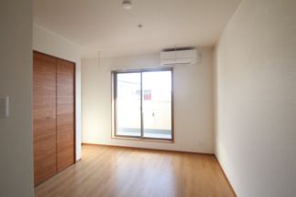 【寝室】 | ドゥースール・ボワⅡ