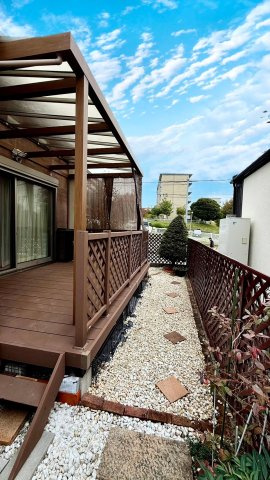 神戸市垂水区本多聞7丁目　中古戸建のその他|ウッドデッキ