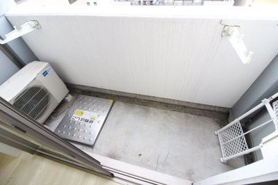 【バルコニー】 | クリスタル昭和 | バルコニー