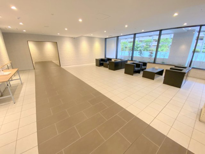 【エントランス】 | ル・サンク南千里ローレルコート