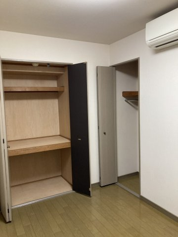 シビルタワーエンブレムの収納