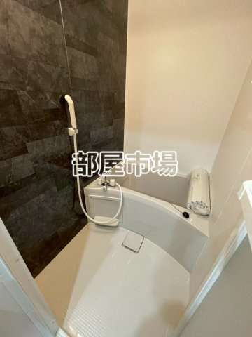 ミライズ南千住の浴室