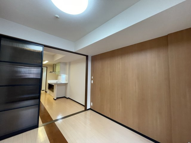 マスターズレジデンス道頓堀Ⅱの洋室|(参考)同マンション同間取り他部屋の写真