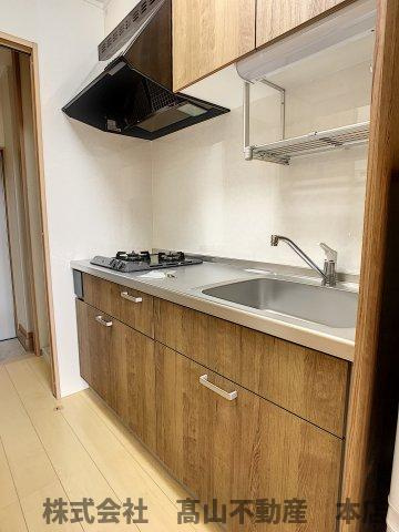 ロイヤルハウス赤間のキッチン