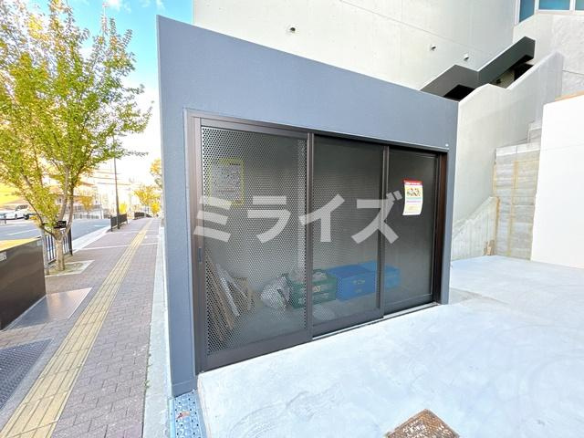 【エントランス】 | アヴェニール千里山松が丘