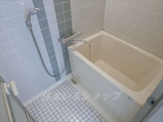 広島市安佐北区落合２丁目の賃貸マンションの浴室|サーモ付きシャワー水栓