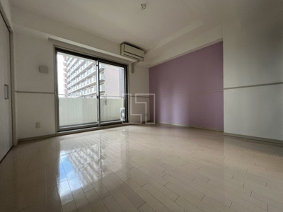 【居間・リビング】 | ロイヤルパークス桃坂 | ロイヤルパークス桃坂　洋室