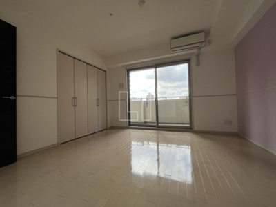 【居間・リビング】 | ロイヤルパークス桃坂 | ロイヤルパークス桃坂　洋室