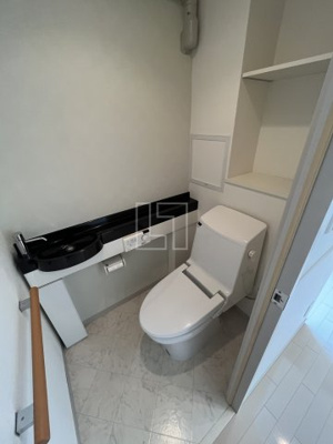 【トイレ】 | ロイヤルパークス桃坂 | ロイヤルパークス桃坂　温水洗浄便座