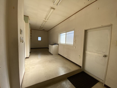 【内装】 | 川根店舗