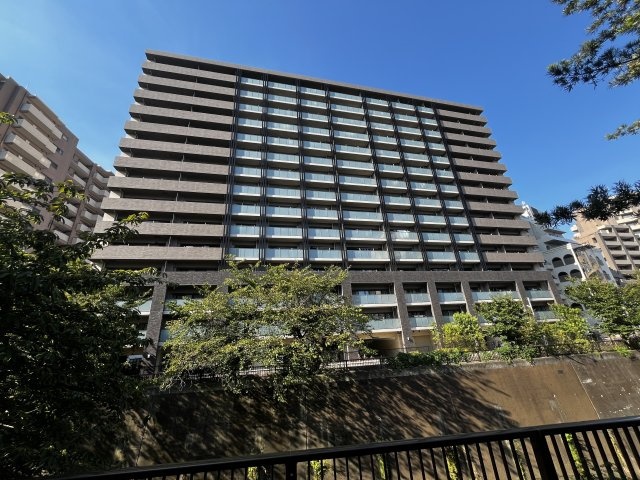 イニシア板橋桜レジデンスの外観