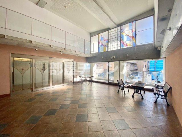 ブルームライフ鶴舞のロビー