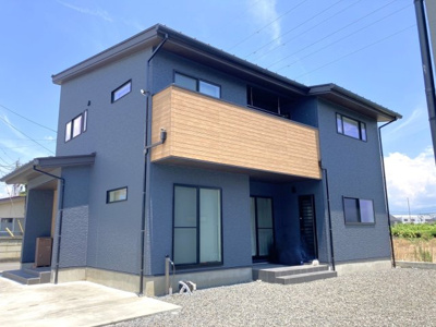 【外観】 | 【ZEH住宅】南アルプス市桃園 | 落ち着いた雰囲気の外観です