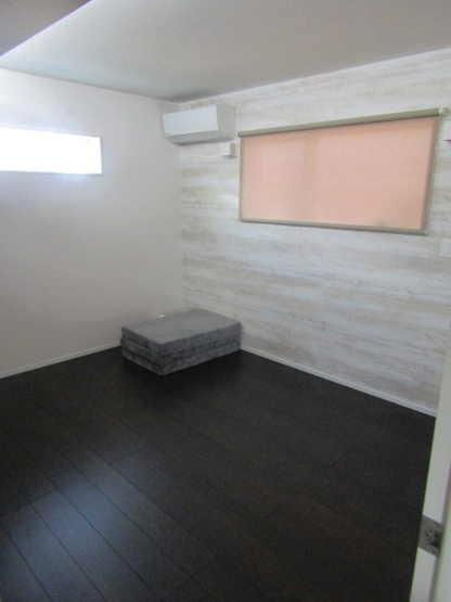 【洋室】 | 【ZEH住宅】南アルプス市桃園 | 使い勝手のいい洋室です